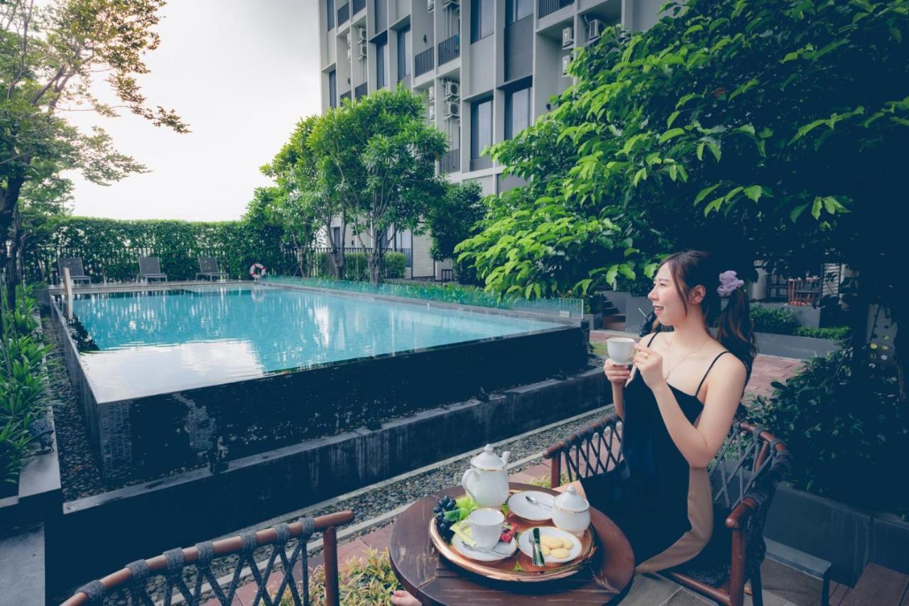 Surestay By Best Western Bangkok Ramintra Екстериор снимка